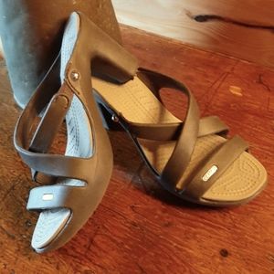 Crocs Cyprus IV heel sandal